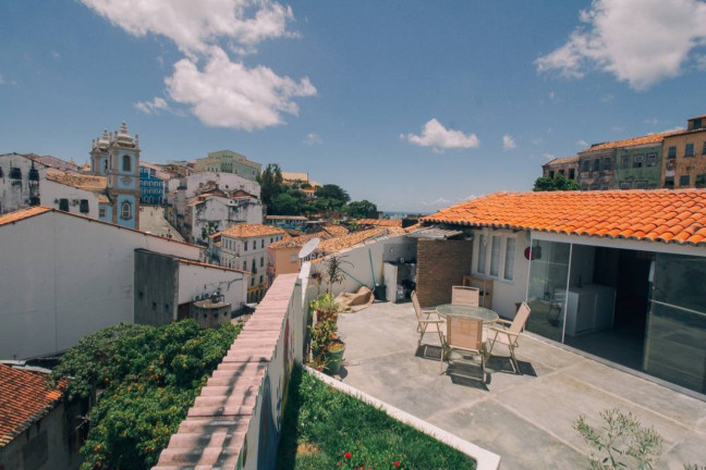 Imagem Sobrado com 13 Quartos à Venda,  em Santo Antônio - Salvador