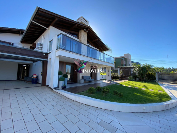 Imagem Casa com 4 Quartos à Venda, 204 m² em Centenário - Torres Imagem Casa com 4 Quartos à Venda, 204 m² em Centenário - Torres