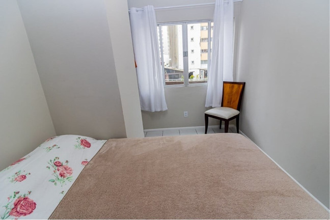Imagem Imóvel com 2 Quartos à Venda, 71 m² em Centro - Balneário Camboriú Imagem Imóvel com 2 Quartos à Venda, 71 m² em Centro - Balneário Camboriú