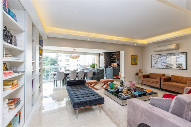 Imagem Apartamento com 3 Quartos à Venda, 187 m² em Moema - São Paulo Imagem Apartamento com 3 Quartos à Venda, 187 m² em Moema - São Paulo