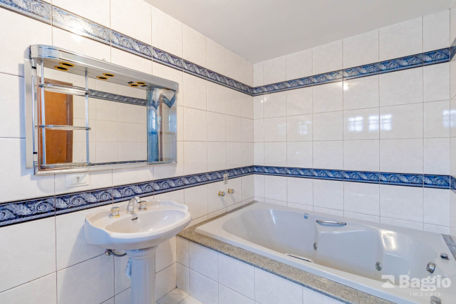 Imagem Sobrado com 3 Quartos à Venda, 190 m² em Cidade Industrial - Curitiba Imagem Sobrado com 3 Quartos à Venda, 190 m² em Cidade Industrial - Curitiba