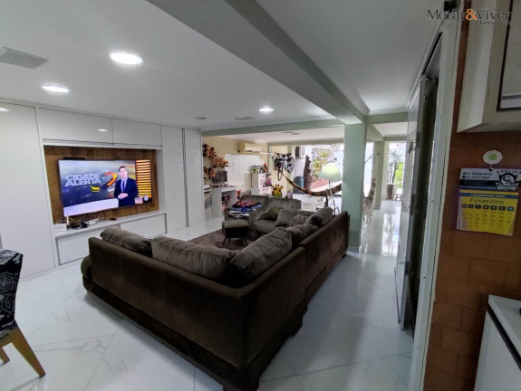 Imagem Sobrado com 3 Quartos à Venda, 310 m² em Sitio Cercado - Curitiba Imagem Sobrado com 3 Quartos à Venda, 310 m² em Sitio Cercado - Curitiba