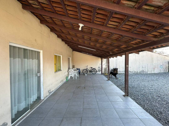 Imagem Casa com 4 Quartos à Venda, 166 m² em Salinas - Balneário Barra Do Sul Imagem Casa com 4 Quartos à Venda, 166 m² em Salinas - Balneário Barra Do Sul