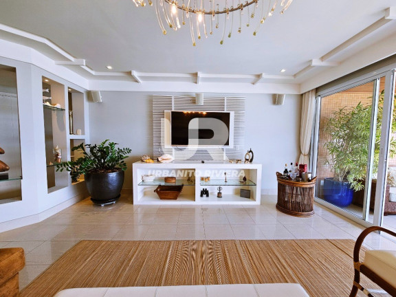 Imagem Imóvel com 4 Quartos à Venda, 235 m² em Riviera | Módulo 06 - Bertioga Imagem Imóvel com 4 Quartos à Venda, 235 m² em Riviera | Módulo 06 - Bertioga