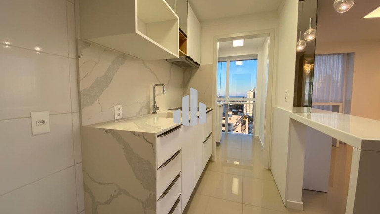 Imagem Cobertura com 3 Quartos à Venda, 200 m² em Predial - Torres