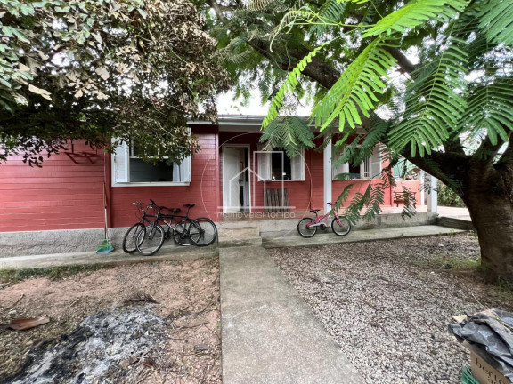Imagem Casa com 4 Quartos à Venda, 150 m² em São João Do Rio Vermelho - Florianópolis Imagem Casa com 4 Quartos à Venda, 150 m² em São João Do Rio Vermelho - Florianópolis
