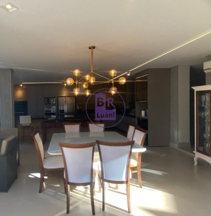 Imagem Sobrado com 3 Quartos à Venda, 614 m² em Quebec - Londrina Imagem Sobrado com 3 Quartos à Venda, 614 m² em Quebec - Londrina
