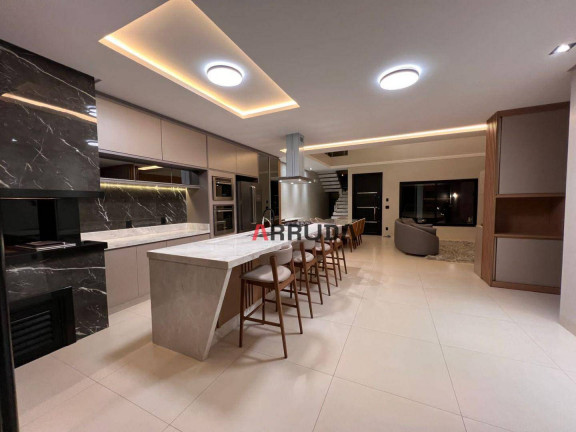 Imagem Sobrado com 3 Quartos à Venda, 210 m² em Tropical Iii - Cascavel Imagem Sobrado com 3 Quartos à Venda, 210 m² em Tropical Iii - Cascavel