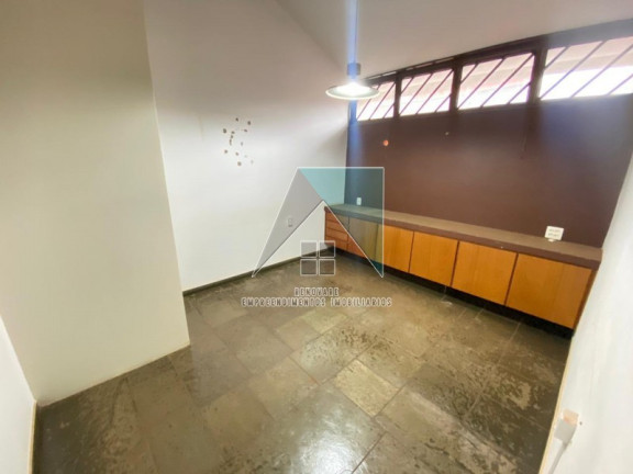 Imagem Casa com 4 Quartos para Alugar, em Jardim Sumaré - Ribeirão Preto Imagem Casa com 4 Quartos para Alugar, em Jardim Sumaré - Ribeirão Preto