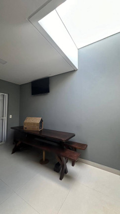Imagem Casa com 3 Quartos à Venda, 110 m² em Engordadouro - Jundiaí