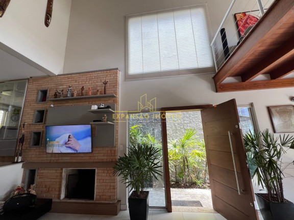 Imagem Casa com 3 Quartos à Venda, 248 m² em Pedra Branca - Palhoça Imagem Casa com 3 Quartos à Venda, 248 m² em Pedra Branca - Palhoça
