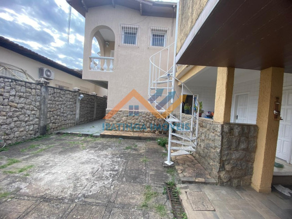 Imagem Casa com 5 Quartos à Venda, 700 m² em Giovanini - Coronel Fabriciano Imagem Casa com 5 Quartos à Venda, 700 m² em Giovanini - Coronel Fabriciano
