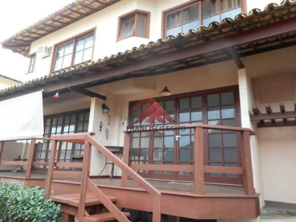 Imagem Casa com 3 Quartos à Venda, 110 m² em Camboinhas - Niterói Imagem Casa com 3 Quartos à Venda, 110 m² em Camboinhas - Niterói