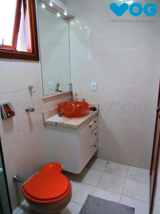 Imagem Imóvel com 2 Quartos à Venda, 180 m² em Jardim Itu - Porto Alegre Imagem Imóvel com 2 Quartos à Venda, 180 m² em Jardim Itu - Porto Alegre