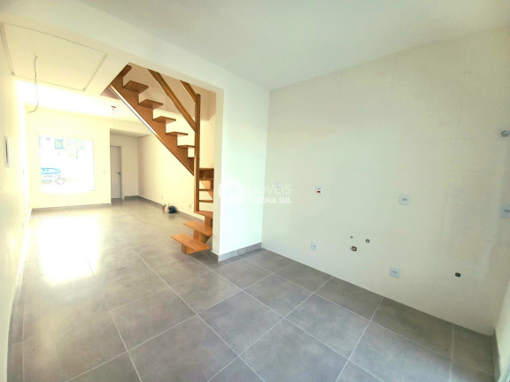 Imagem Casa com 2 Quartos à Venda, 109 m²