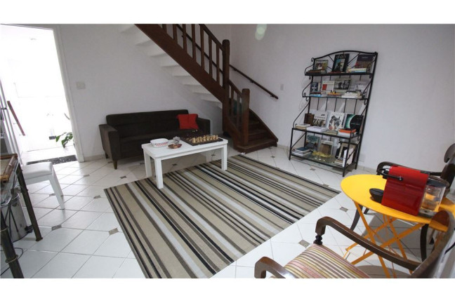 Imagem Casa com 3 Quartos à Venda, 120 m² em Jardim Paulista - São Paulo Imagem Casa com 3 Quartos à Venda, 120 m² em Jardim Paulista - São Paulo