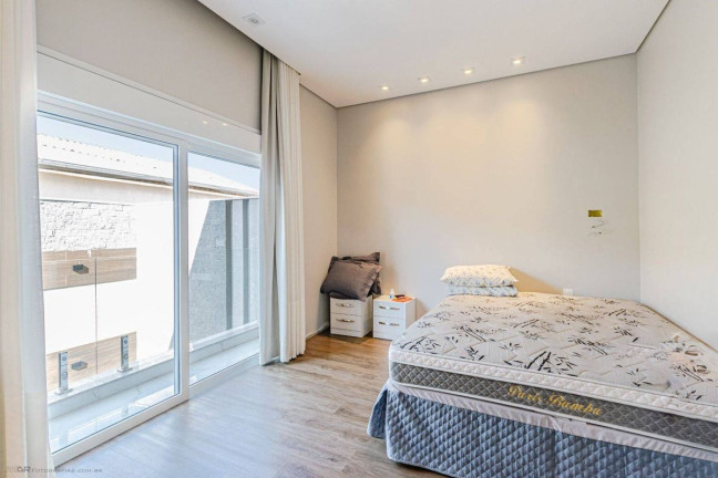 Imagem Sobrado com 3 Quartos à Venda, 380 m² em Centro - Piraquara Imagem Sobrado com 3 Quartos à Venda, 380 m² em Centro - Piraquara