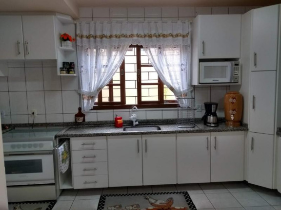 Imagem Sobrado com 3 Quartos à Venda, 170 m² em Capão Da Imbuia - Curitiba