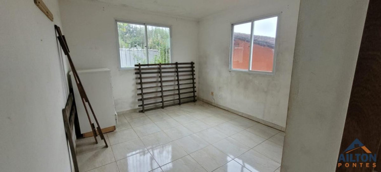 Imagem Casa com 2 Quartos à Venda, 60 m² em Perocão - Guarapari Imagem Casa com 2 Quartos à Venda, 60 m² em Perocão - Guarapari