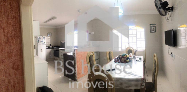 Imagem Casa com 3 Quartos para Alugar, 170 m² em Campestre - Santo André