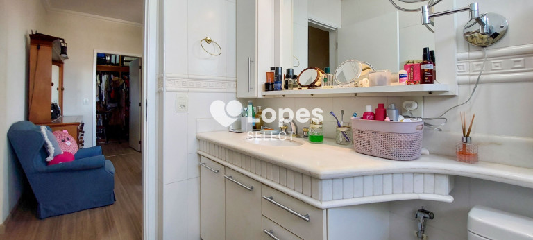 Imagem Apartamento com 4 Quartos à Venda, 267 m² em Vila Embaré - Valinhos Imagem Apartamento com 4 Quartos à Venda, 267 m² em Vila Embaré - Valinhos