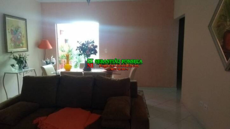 Imagem Casa com 3 Quartos à Venda, 260 m² em Cidade Jardim - Jacareí Imagem Casa com 3 Quartos à Venda, 260 m² em Cidade Jardim - Jacareí