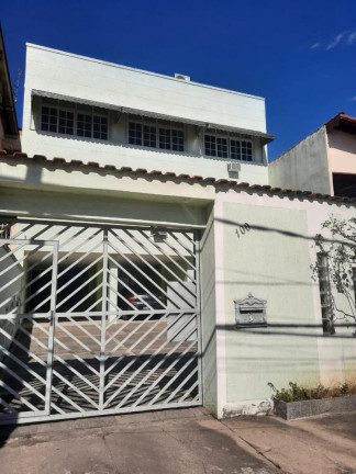 Imagem Imóvel com 6 Quartos à Venda, 218 m² em Campo Grande - Rio De Janeiro Imagem Imóvel com 6 Quartos à Venda, 218 m² em Campo Grande - Rio De Janeiro