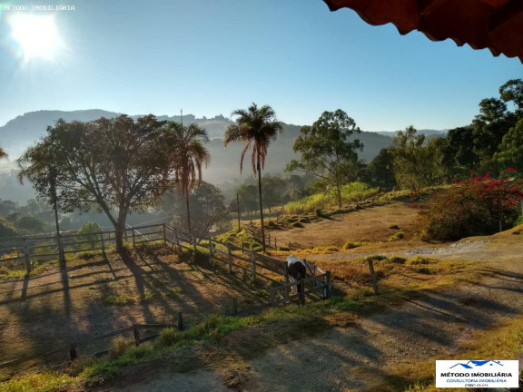 Imagem Chácara com 4 Quartos à Venda, 200 m² em Rural - Pinhalzinho Imagem Chácara com 4 Quartos à Venda, 200 m² em Rural - Pinhalzinho