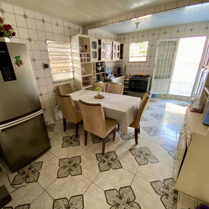 Imagem Casa com 3 Quartos à Venda, 267 m² em Colônia Terra Nova - Manaus Imagem Casa com 3 Quartos à Venda, 267 m² em Colônia Terra Nova - Manaus
