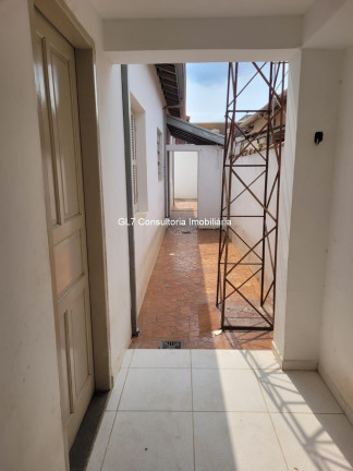 Imagem Casa com 2 Quartos à Venda, em Centro - Indaiatuba Imagem Casa com 2 Quartos à Venda, em Centro - Indaiatuba