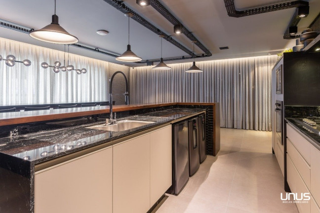 Imagem Apartamento com 3 Quartos à Venda, 121 m² em Kobrasol - São José