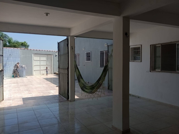 Casa com 2 Quartos à Venda, 264 m² em Balneário Gaivotas - Itanhaém