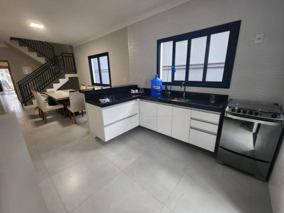 Casa com 3 Quartos à Venda, 135 m² em Centro - Indaiatuba