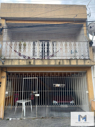 Casa com 10 Quartos à Venda, 250 m² em Vila Silviania - Carapicuíba