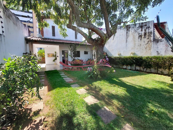 Casa com 3 Quartos à Venda,  em Candelária - Natal