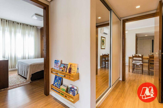Imagem Apartamento com 3 Quartos à Venda, 101 m² em Mont'serrat - Porto Alegre Imagem Apartamento com 3 Quartos à Venda, 101 m² em Mont'serrat - Porto Alegre
