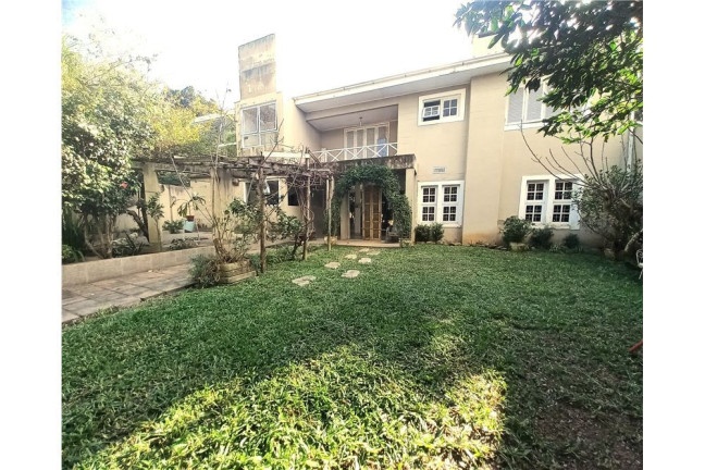 Casa com 2 Quartos à Venda,  em Jardim Sabará - Porto Alegre