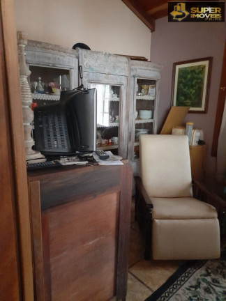 Imagem Casa com 4 Quartos à Venda, 200 m² em Três Vendas - Pelotas