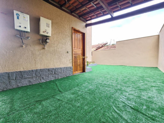 Imagem Casa com 4 Quartos à Venda, 216 m² em Albuquerque - Teresópolis Imagem Casa com 4 Quartos à Venda, 216 m² em Albuquerque - Teresópolis