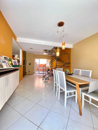 Casa com 3 Quartos à Venda, 115 m² em Morada De Laranjeiras - Serra