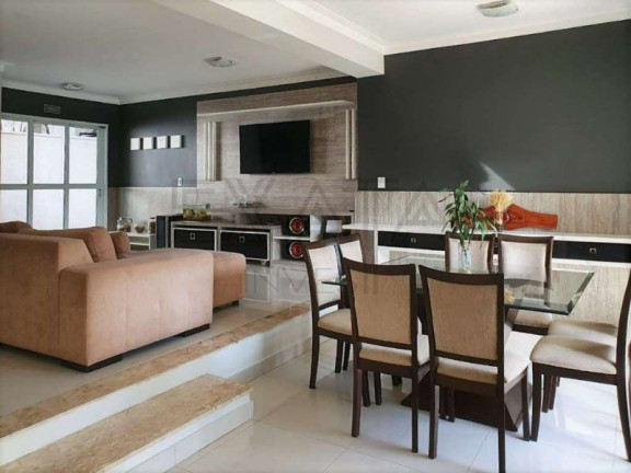 Imagem Imóvel com 3 Quartos à Venda, 378 m² em Condomínio Vila Verde - Cotia Imagem Imóvel com 3 Quartos à Venda, 378 m² em Condomínio Vila Verde - Cotia