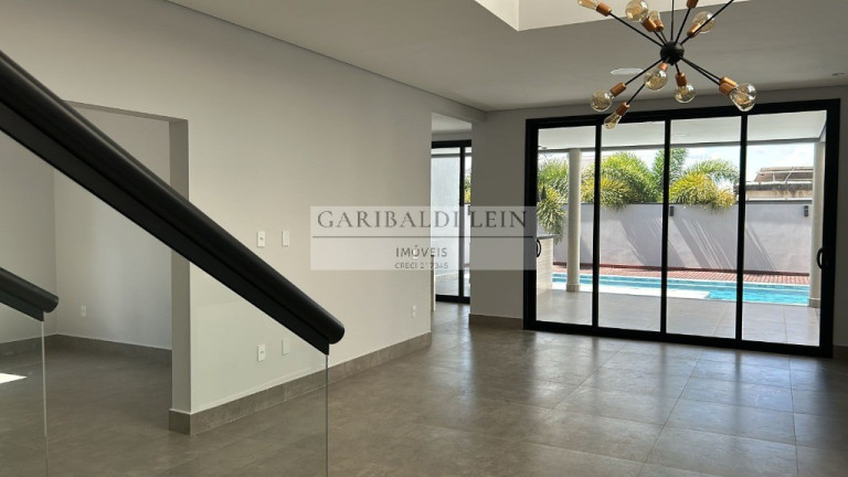 Imagem Casa com 3 Quartos à Venda, 262 m² em Swiss Park - Campinas Imagem Casa com 3 Quartos à Venda, 262 m² em Swiss Park - Campinas
