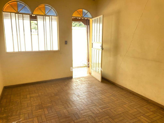 Imagem Casa com 3 Quartos à Venda, 250 m² em Três Poderes - Igarapé Imagem Casa com 3 Quartos à Venda, 250 m² em Três Poderes - Igarapé