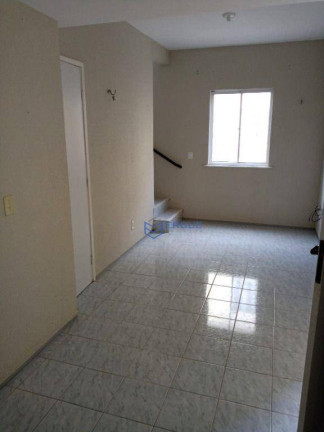 Imagem Casa com 2 Quartos à Venda, 63 m² em Siqueira - Fortaleza Imagem Casa com 2 Quartos à Venda, 63 m² em Siqueira - Fortaleza