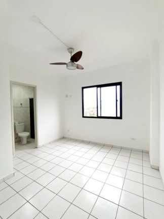 Imagem Kitnet com 1 Quarto à Venda, 40 m² em Mirim - Praia Grande Imagem Kitnet com 1 Quarto à Venda, 40 m² em Mirim - Praia Grande