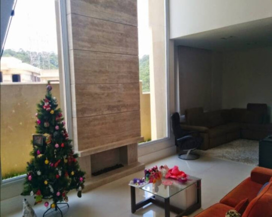 Imagem Casa com 3 Quartos à Venda, 345 m² em Centro Comercial Jubran - Barueri Imagem Casa com 3 Quartos à Venda, 345 m² em Centro Comercial Jubran - Barueri