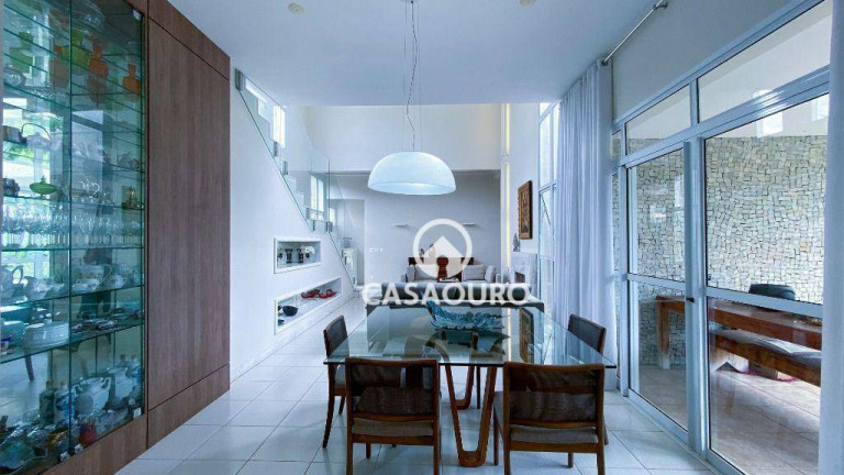 Imagem Casa com 4 Quartos à Venda, 367 m² em Le Cottage - Nova Lima Imagem Casa com 4 Quartos à Venda, 367 m² em Le Cottage - Nova Lima