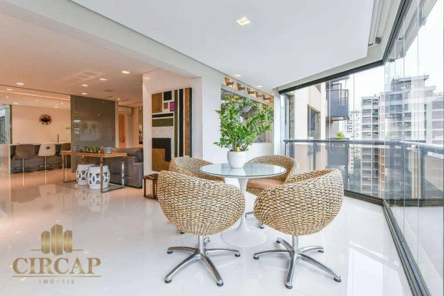 Imagem Apartamento com 3 Quartos à Venda, 244 m² em Vila Nova Conceição - São Paulo