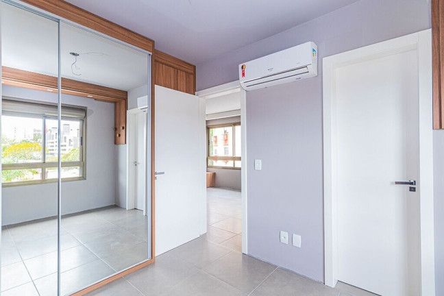 Imagem Apartamento com 1 Quarto à Venda, 52 m² em Boa Vista - Porto Alegre Imagem Apartamento com 1 Quarto à Venda, 52 m² em Boa Vista - Porto Alegre