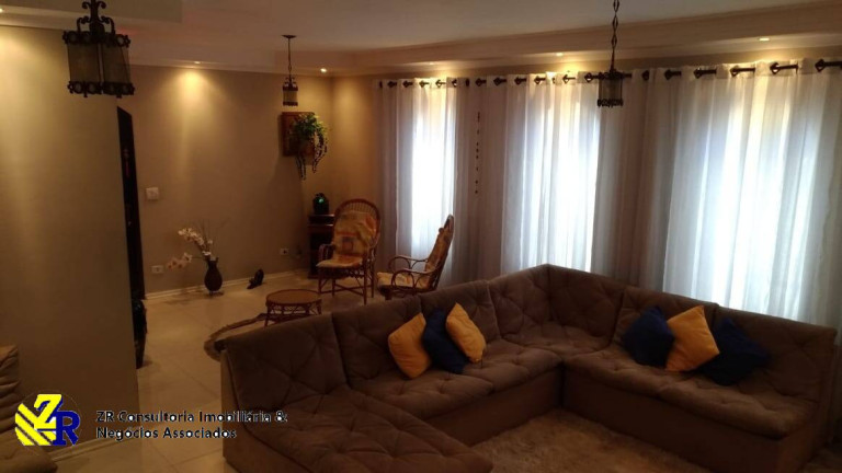Imagem Sobrado com 3 Quartos à Venda, 300 m² em Jardim Piqueroby - São Paulo Imagem Sobrado com 3 Quartos à Venda, 300 m² em Jardim Piqueroby - São Paulo